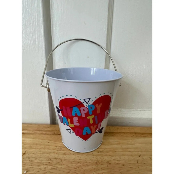 Happy Valentine’s Day Pail - Picture 1 of 6